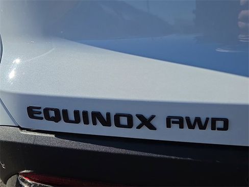New 2026 Chevrolet Equinox RS image 8