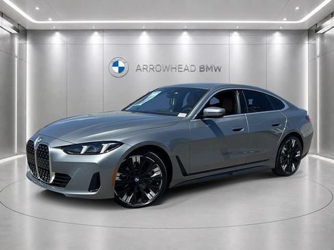 New 2026 BMW 430i w/ Premium Package RWD image 1