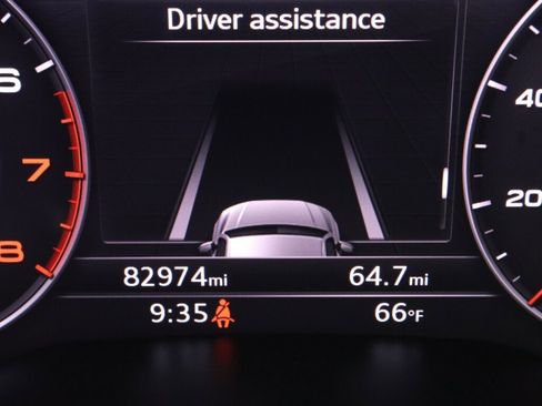 Used 2018 Audi Q7 3.0T Prestige w/ Prestige Package AWD/4WD image 14