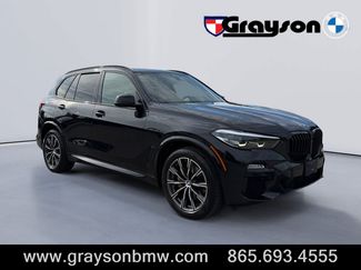 Used 2021 BMW X5 xDrive40i w/ M Sport Package AWD/4WD video 1