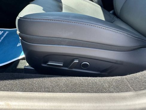 Used 2024 Tesla Model 3 Standard Range RWD image 12