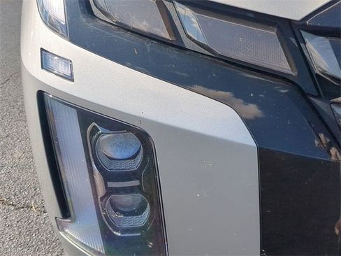 Used 2024 Hyundai Palisade Limited image 9