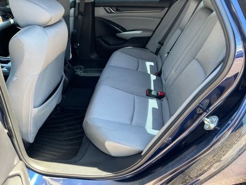 Used 2020 Honda Accord EX image 3