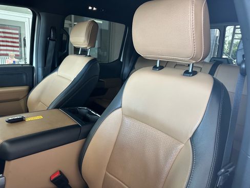 Used 2023 Ford F250 Lariat w/ Lariat Ultimate Package AWD/4WD image 26