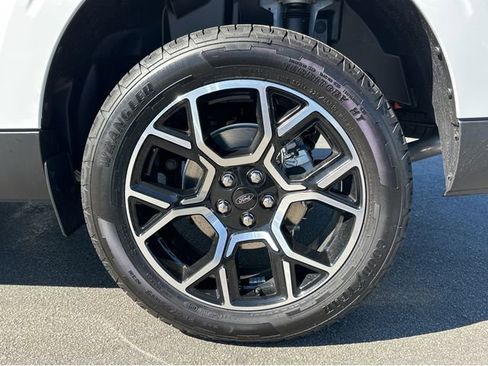 New 2026 Ford Maverick Lariat image 35