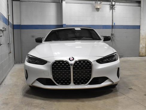 Used 2022 BMW 430i Convertible image 26