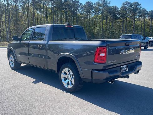 New 2026 RAM 1500 Big Horn AWD/4WD image 5