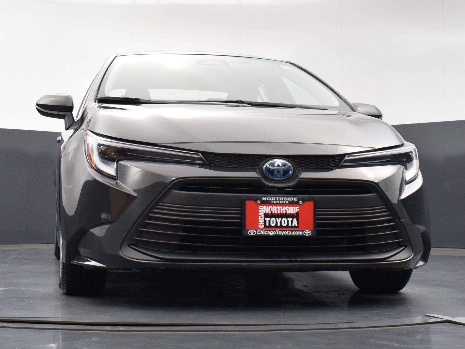 Used 2025 Toyota Corolla LE FWD image 28
