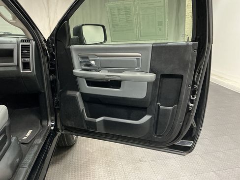 Used 2015 RAM 1500 Express w/ Black Ram 1500 Express Group AWD/4WD image 26