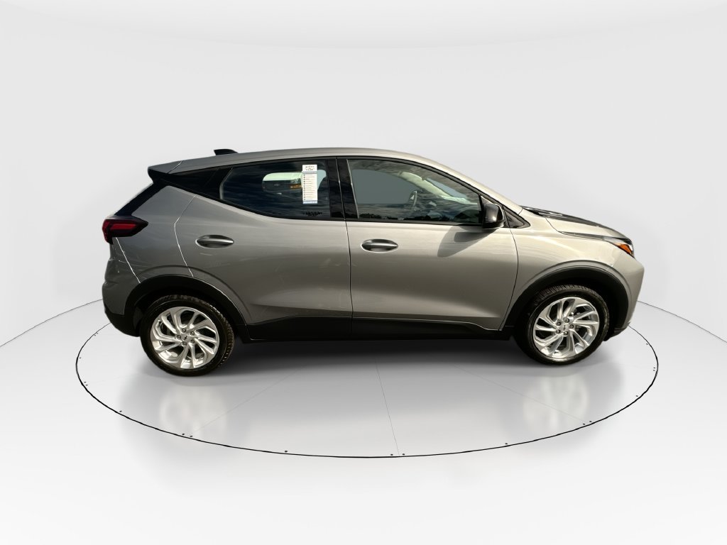 New 2027 Chevrolet Bolt LT FWD image 9