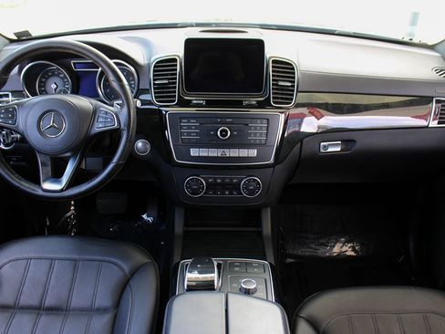 Used 2018 Mercedes-Benz GLS 450 4MATIC image 12