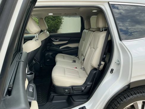 Used 2022 Subaru Ascent Limited w/ Technology Package AWD/4WD image 15