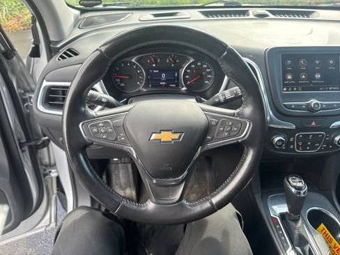 Certified 2020 Chevrolet Equinox LT w/ Driver Convenience Package FWD image 12