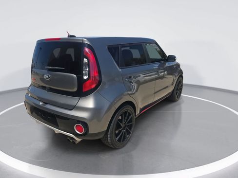 Used 2018 Kia Soul ! FWD image 8