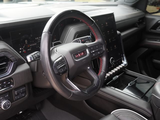 Used 2025 GMC Yukon AT4 Ultimate w/ LPO, Floor Liner Package AWD/4WD image 20