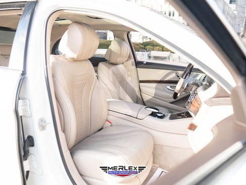 Used 2018 Mercedes-Benz S 560 4MATIC Sedan w/ Premium Package image 17