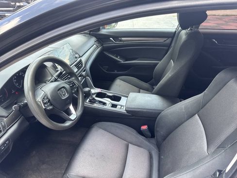Used 2019 Honda Accord LX image 11