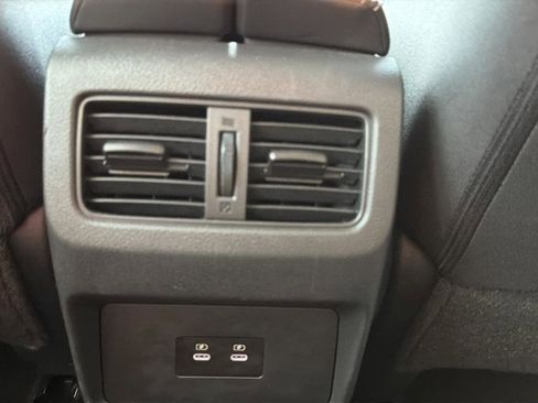 Certified 2025 Nissan Rogue SV image 21