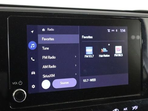 Used 2023 Subaru Solterra AWD image 23