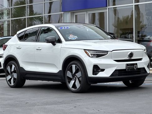 Certified 2023 Volvo C40 P8 Recharge Ultimate image 7