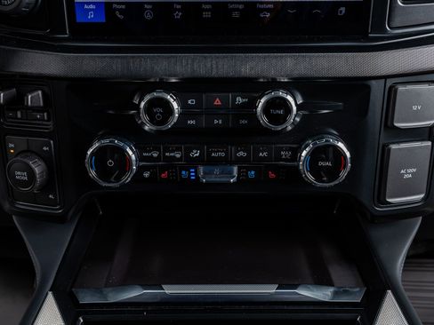 Used 2026 Ford F450 Platinum w/ FX4 Off-Road Package image 27