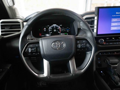 Used 2023 Toyota Tundra Limited image 21