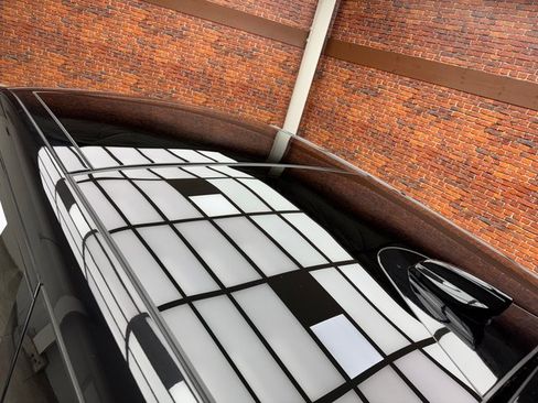 Used 2021 Land Rover Range Rover Evoque R-Dynamic HSE image 27