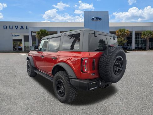 Used 2023 Ford Bronco Wildtrak image 6