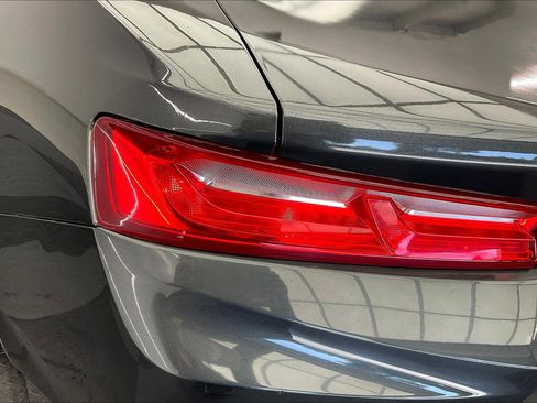Used 2016 Chevrolet Camaro LT RWD image 29