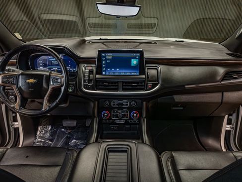 Used 2023 Chevrolet Tahoe High Country image 15