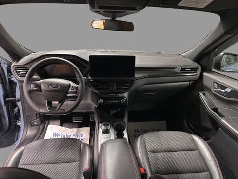 Used 2023 Ford Escape ST-Line w/ Equipment Group 301A image 3