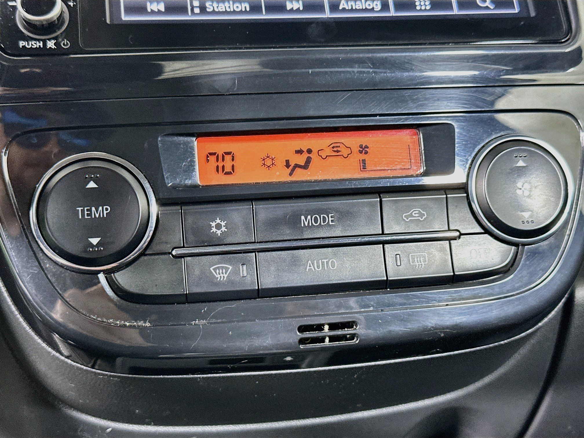 Used 2024 Mitsubishi Mirage ES FWD image 23