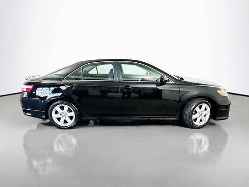 Used 2009 Toyota Camry FWD image 8