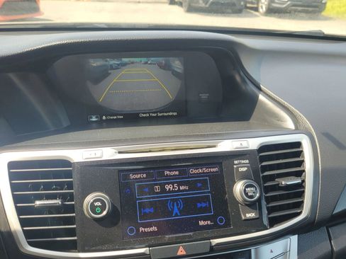 Used 2014 Honda Accord EX-L image 28