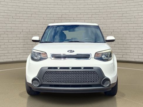 Used 2015 Kia Soul + w/ Audio Package FWD image 2