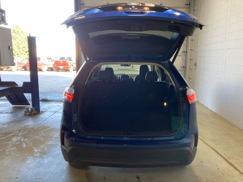 Used 2023 Ford Edge SEL w/ Sport Appearance Package image 15