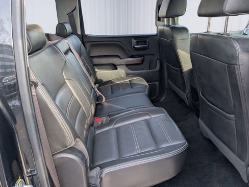 Used 2017 GMC Sierra 2500 Denali w/ Duramax Plus Package image 10