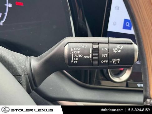 Certified 2023 Lexus RX 350 Premium w/ Cold Area Package AWD/4WD image 27