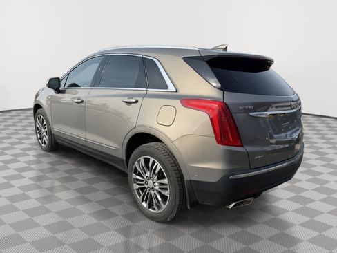 Used 2018 Cadillac XT5 Premium Luxury w/ Driver Assist Package image 5