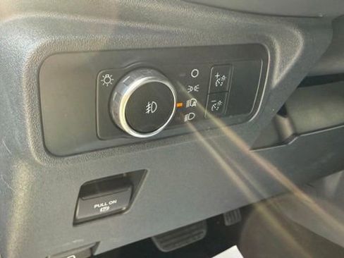 Used 2025 Ford Bronco Outer Banks AWD/4WD image 13