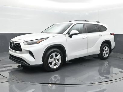 Used 2023 Toyota Highlander L