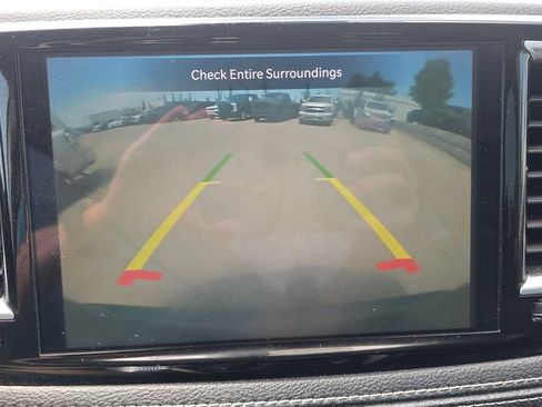 Used 2023 Chrysler Pacifica Limited FWD image 20