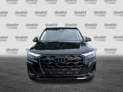 Used 2026 Audi Q7 Premium Plus AWD/4WD image 3