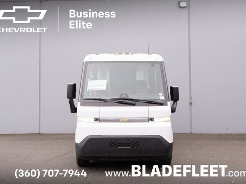 New 2025 Chevrolet Brightdrop 400 w/ Battery Pack, Max Range image 2