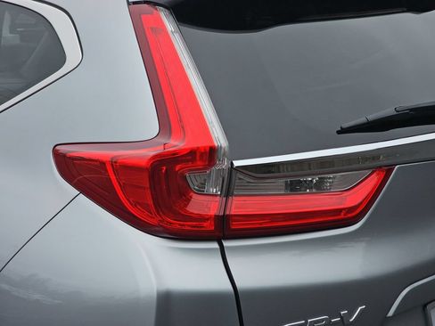 Used 2018 Honda CR-V Touring image 38