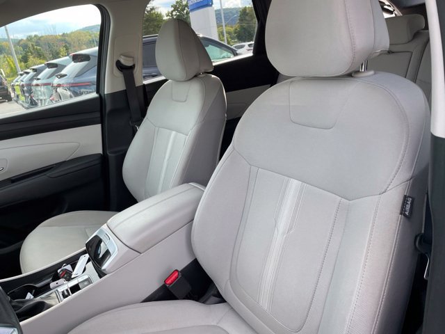 Used 2025 Hyundai Tucson SEL AWD/4WD image 9