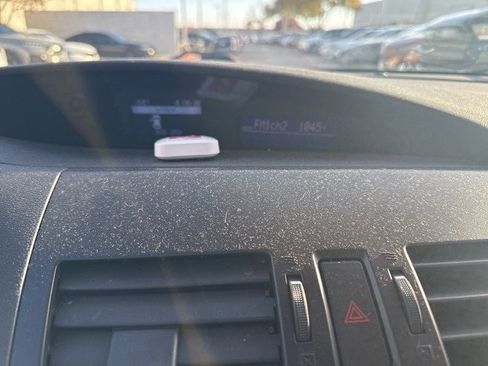 Used 2012 MAZDA MAZDA3 i Touring image 8