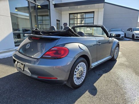 Used 2014 Volkswagen Beetle 1.8T image 11