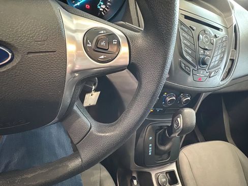 Used 2015 Ford Escape SE FWD image 31