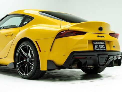 Used 2021 Toyota Supra Premium w/ Driver Assist Package RWD image 20